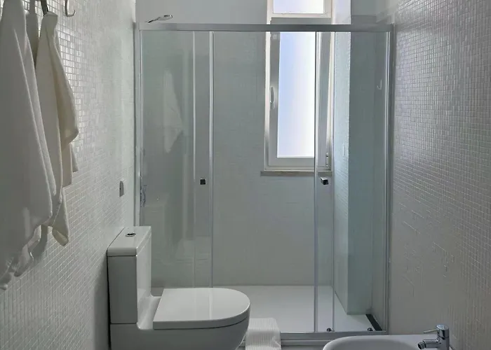 Comfy Near Metro & Airport Lisboa